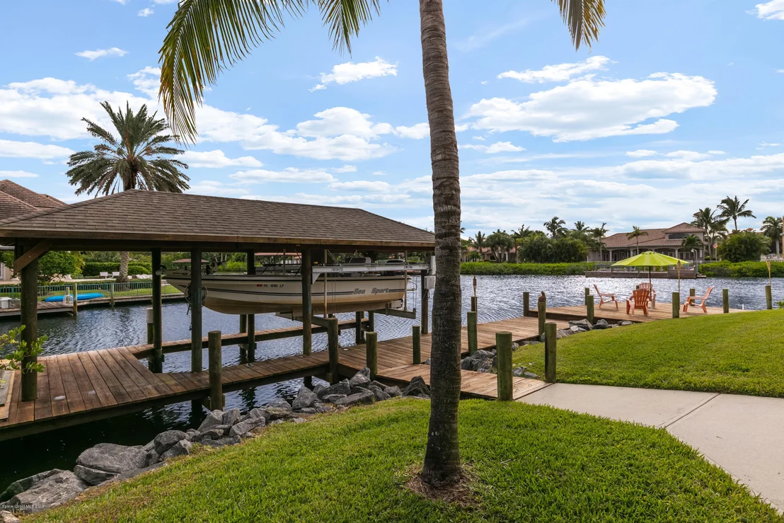 Photo of 142 Windward Way