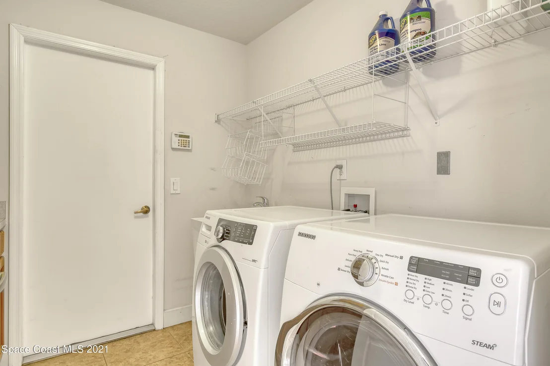 Photo of 3266 Peninsula Circle