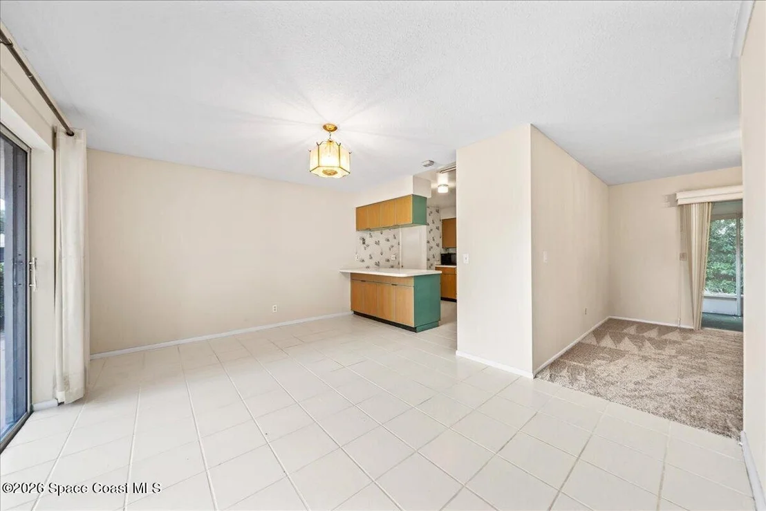 Photo of 934 Barbara Lane