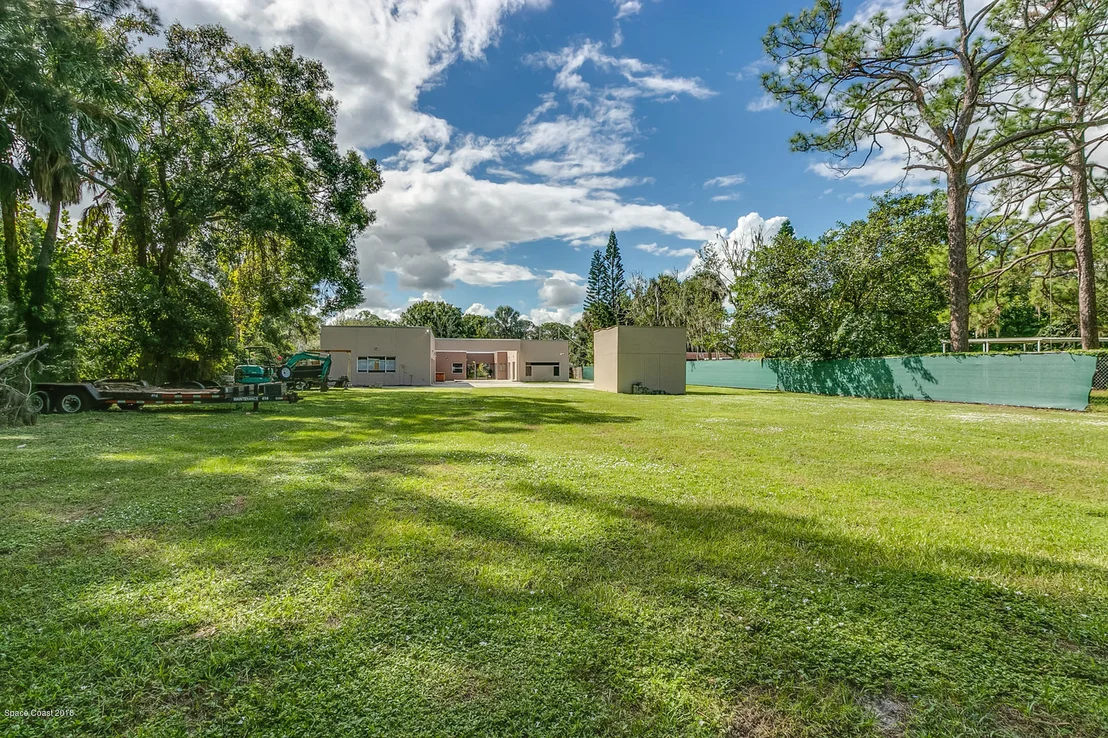 Photo of 8426 Sylvan Drive