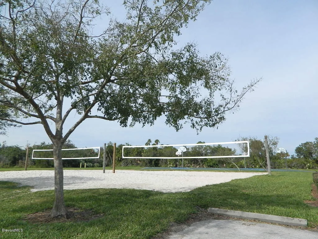 Photo of 1927 Auburn Lakes Drive