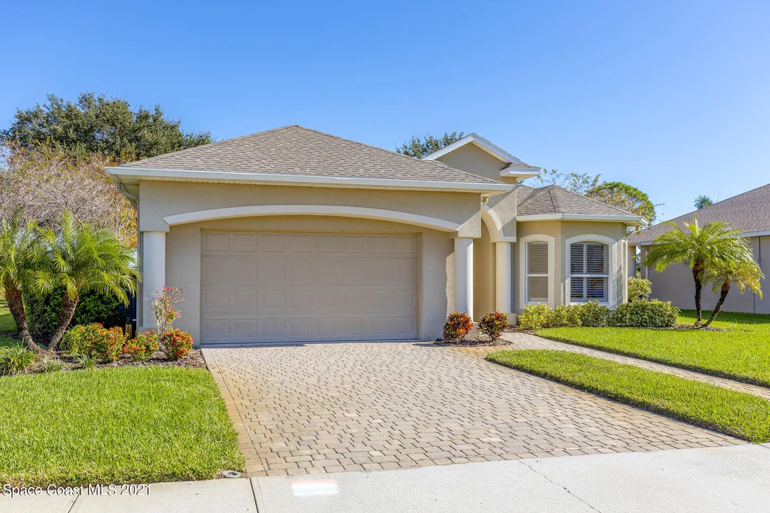 Photo of 5931 Herons Landing Drive