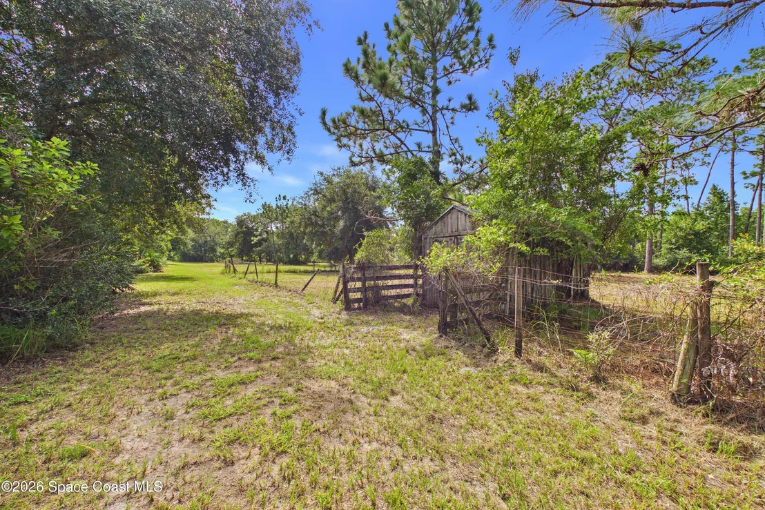 Photo of 5520 Osceola Drive