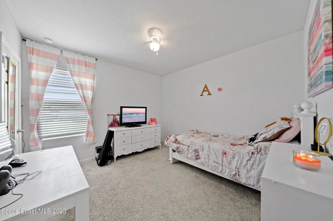 Photo of 215 Sorrento Drive