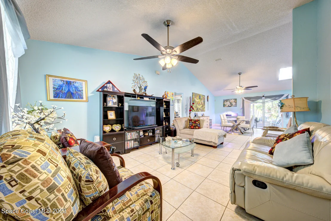 Photo of 3384 Meadowridge Drive