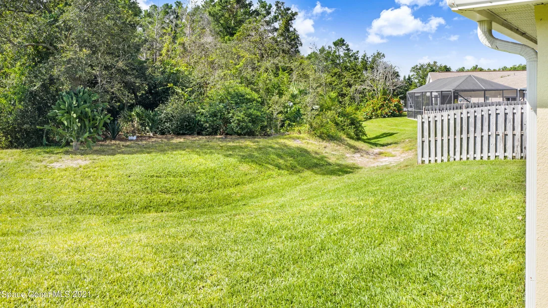 Photo of 2231 Spring Creek Circle NE