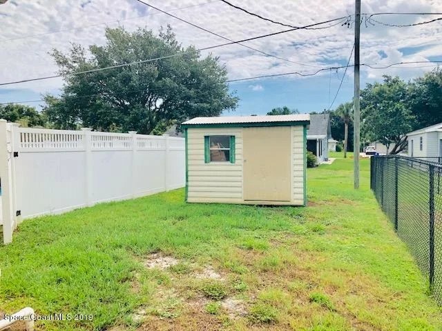 Photo of 561 Ray Street