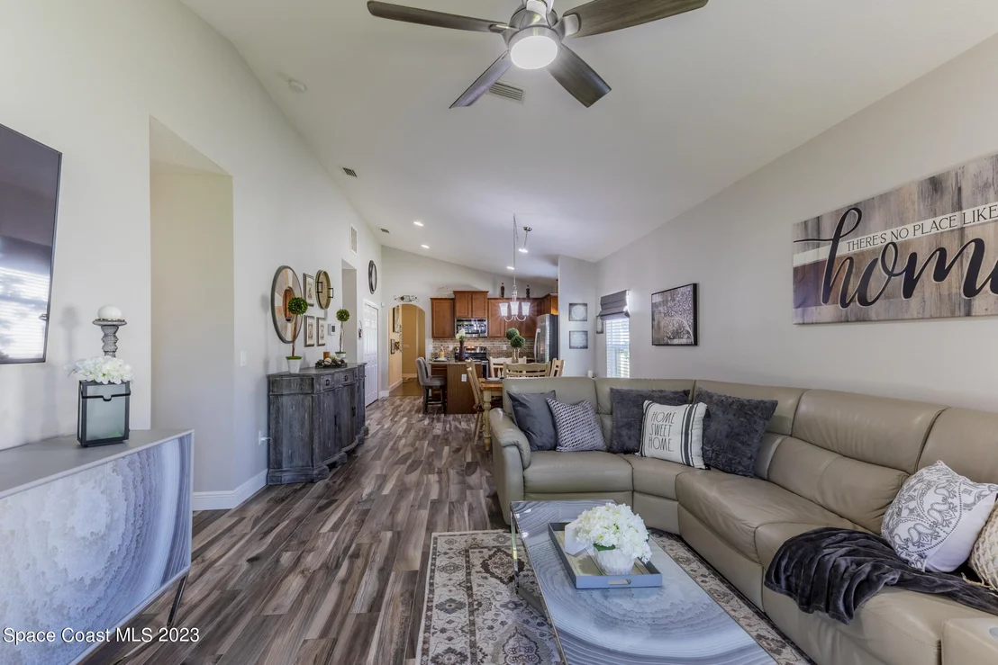 Photo of 2995 Louetta Circle