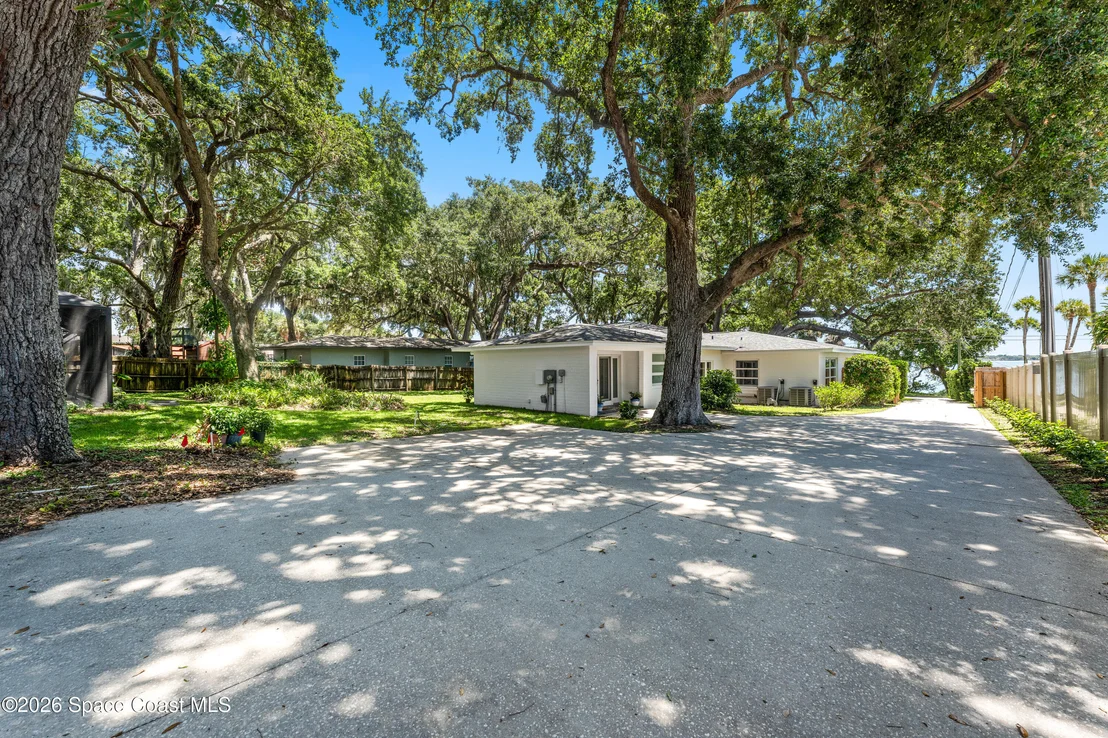 Photo of 1001 N Indian River Drive