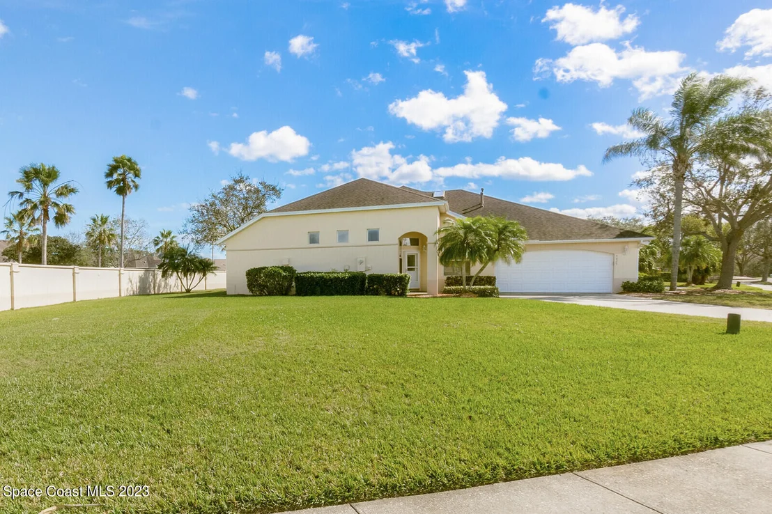 Photo of 4825 Bren Court