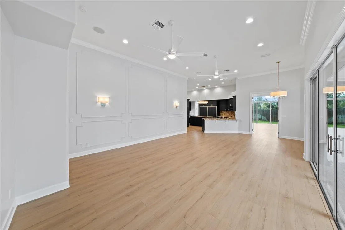 Photo of 405 Newport Drive