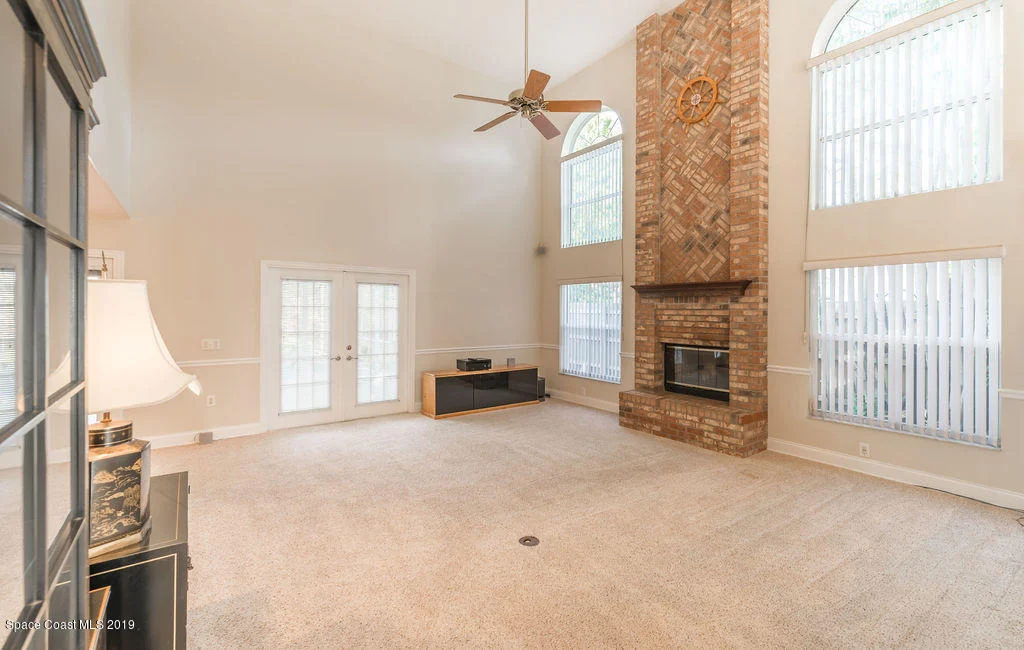 Photo of 1484 Wellington Circle