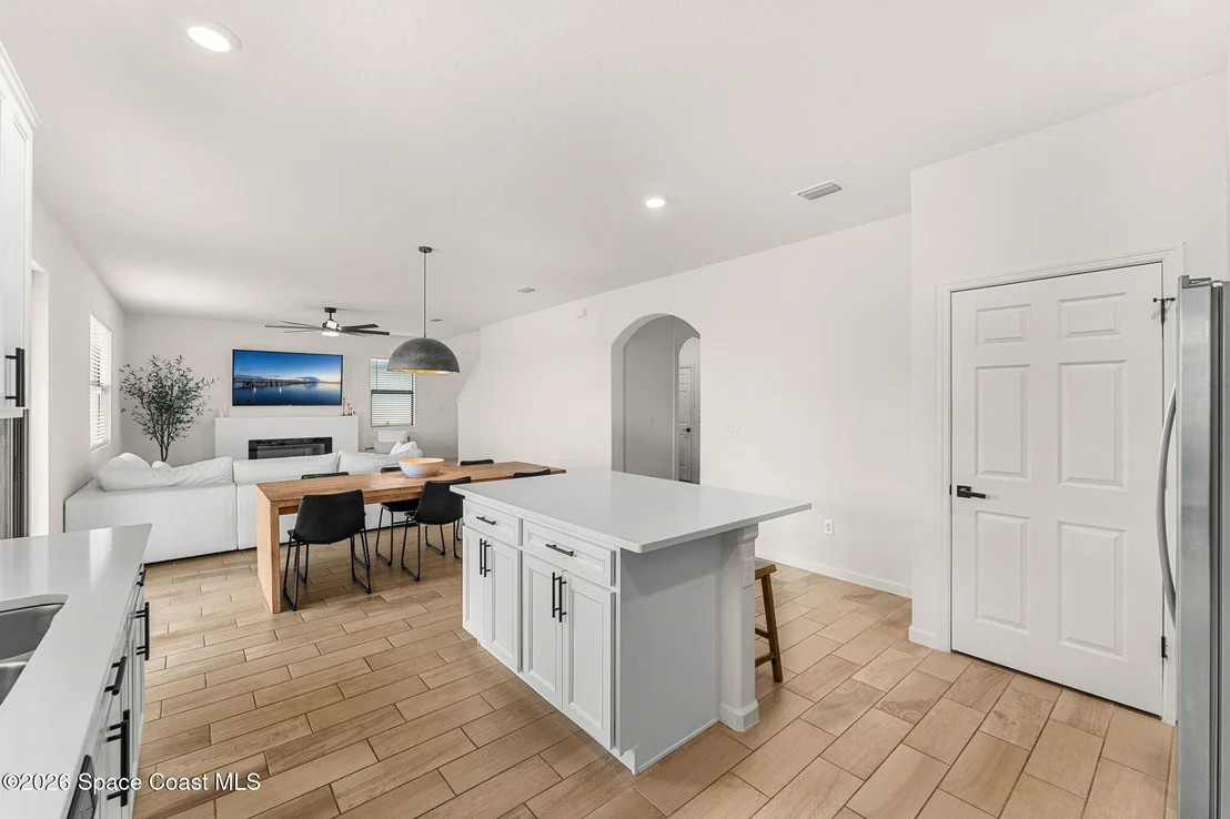 Photo of 250 Wiregrass Avenue