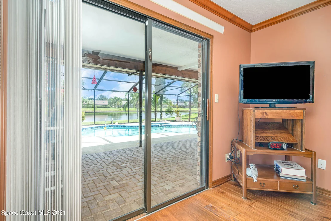 Photo of 1353 Silver Lake Drive