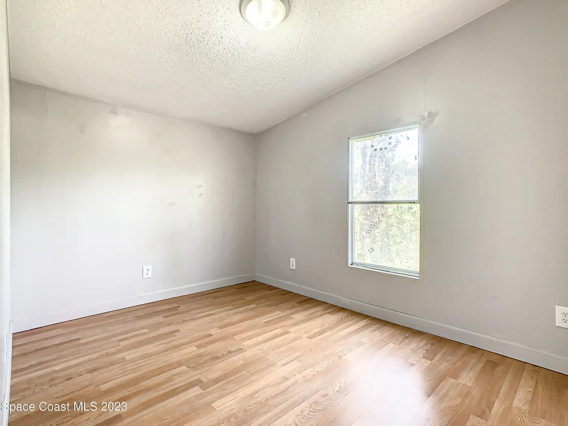 Photo of 9070 Mercury Drive