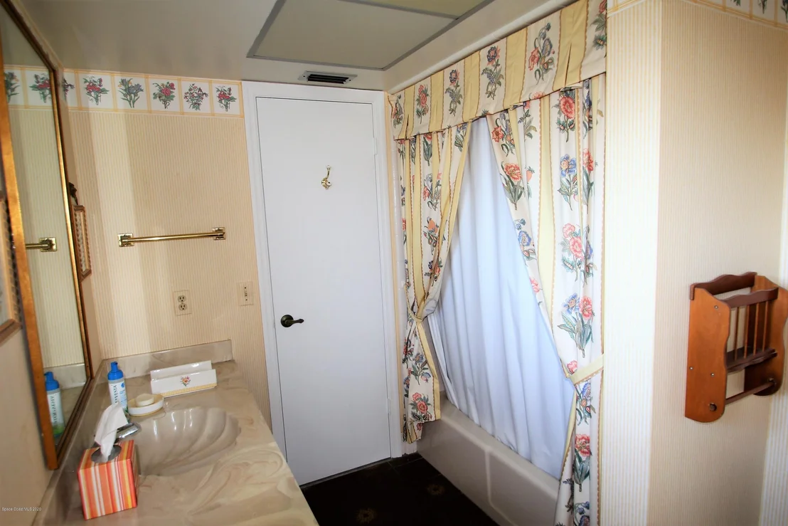 Photo of 790 Montclair Road NE