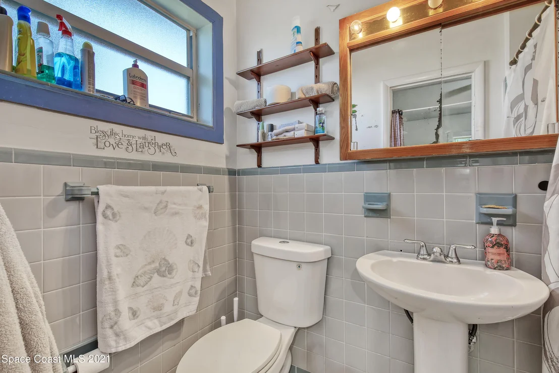 Photo of 711 Espanola Way