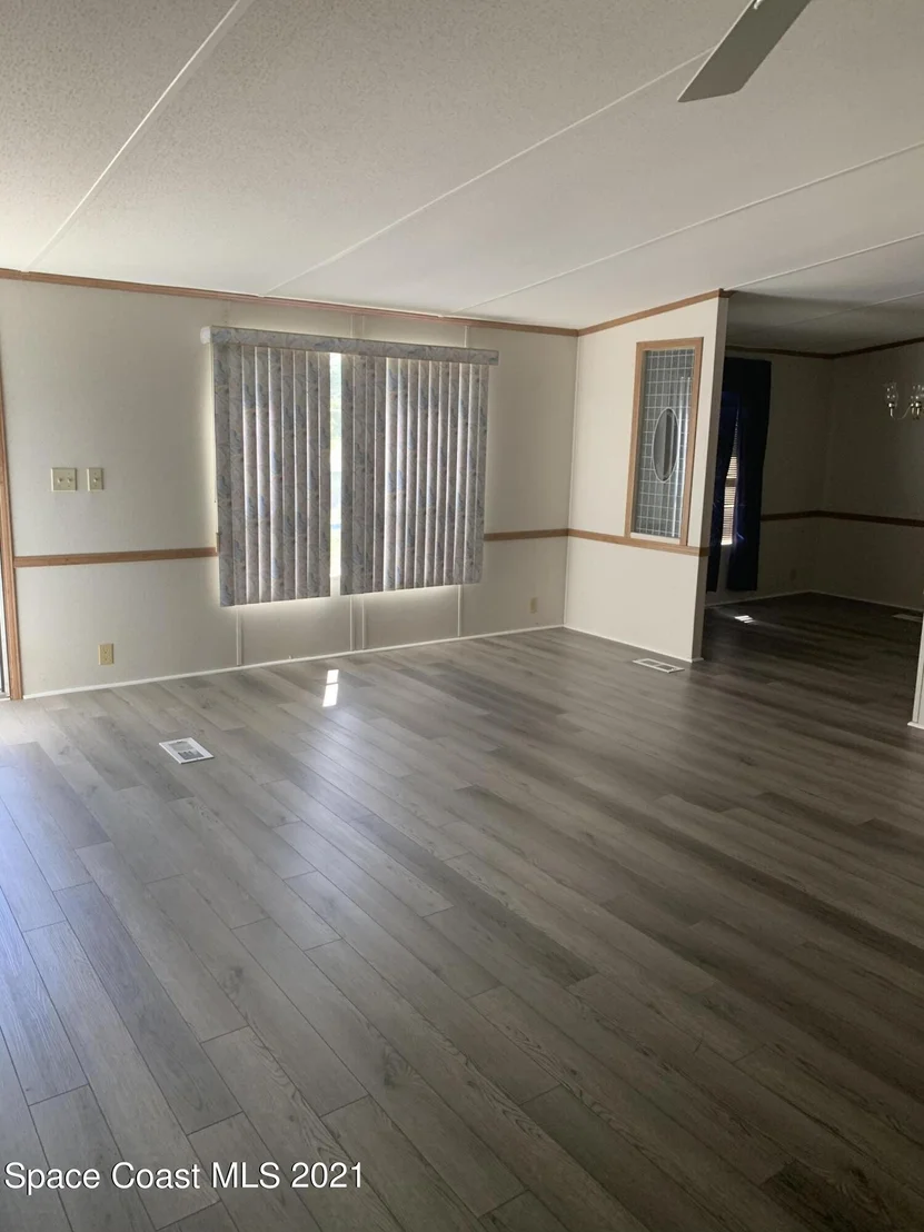Photo of 637 Friday Road