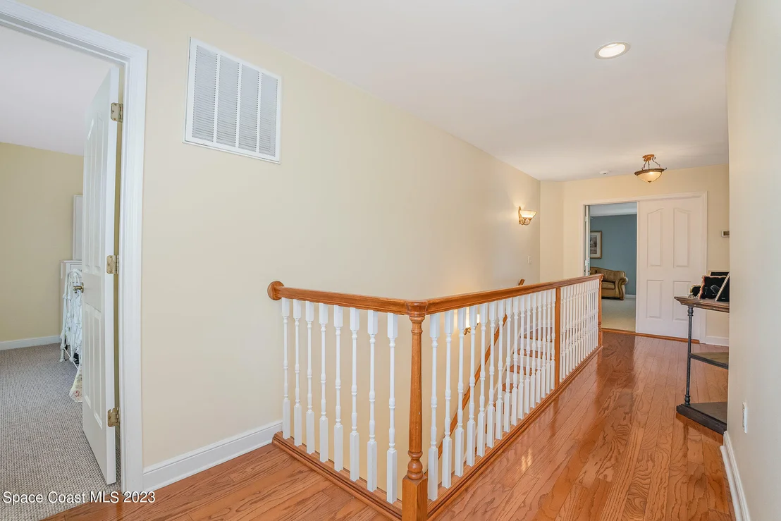 Photo of 320 2nd Avenue