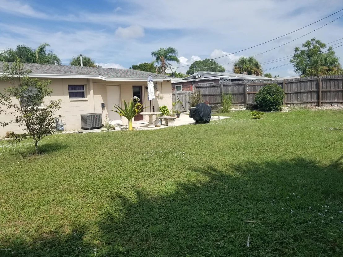 Photo of 2225 St Dunston Lane