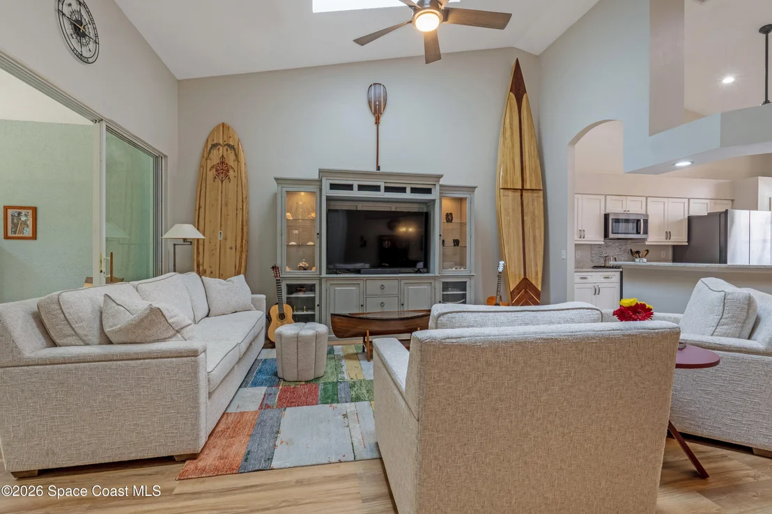 Photo of 430 Shell Cove Drive