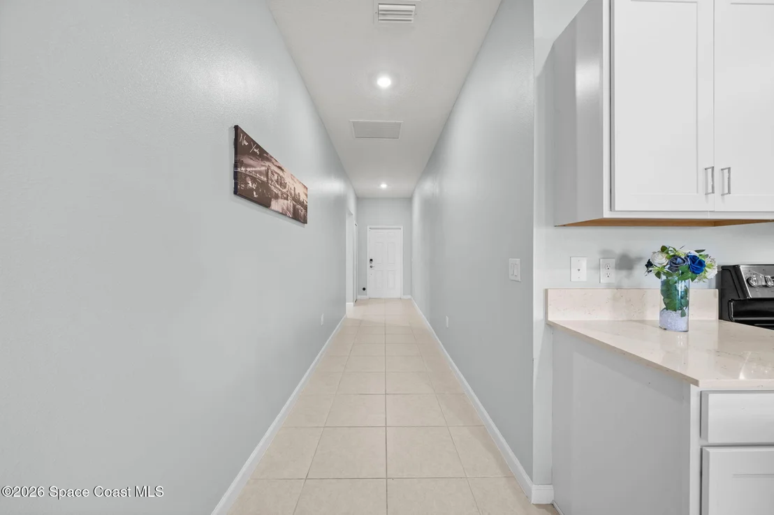 Photo of 826 Dockside Drive SW