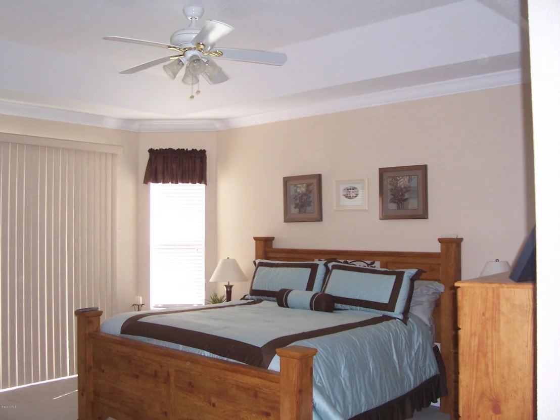 Photo of 4721 Portage Trail
