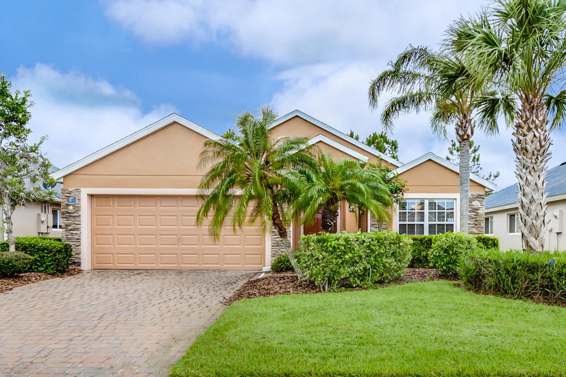 Photo of 7178 Broderick Drive
