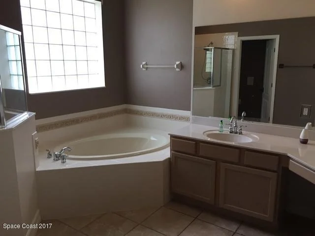 Photo of 3396 Peninsula Circle