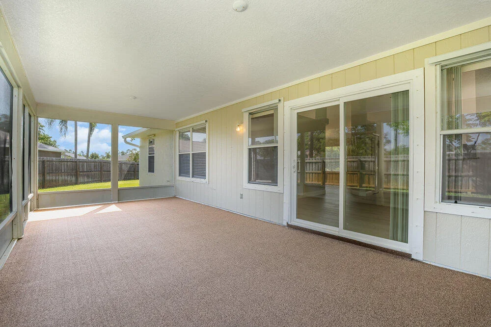 Photo of 1328 California Drive