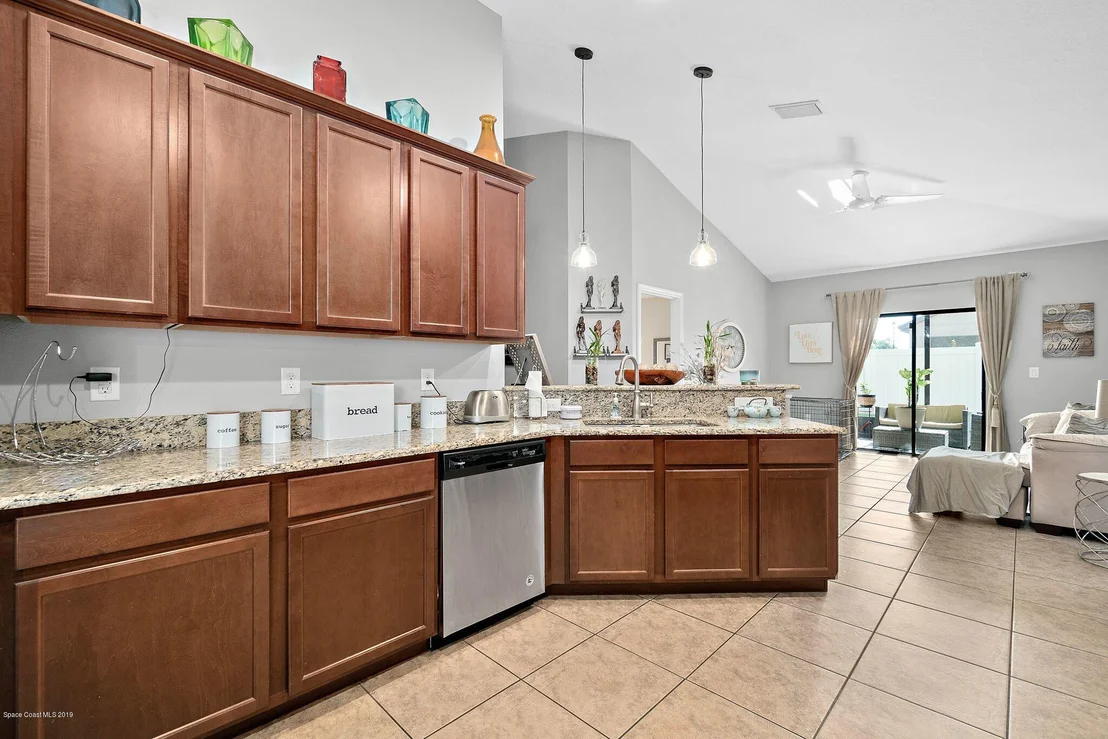 Photo of 1366 Sangria Circle