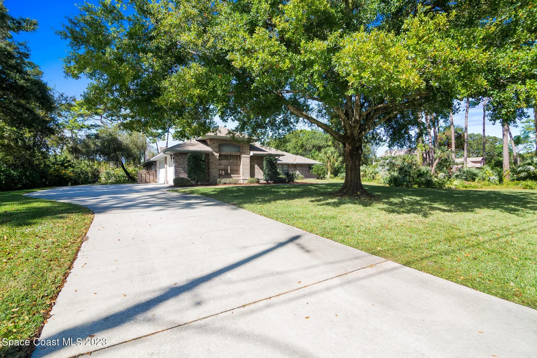 Photo of 3928 Sparrow Hawk Road