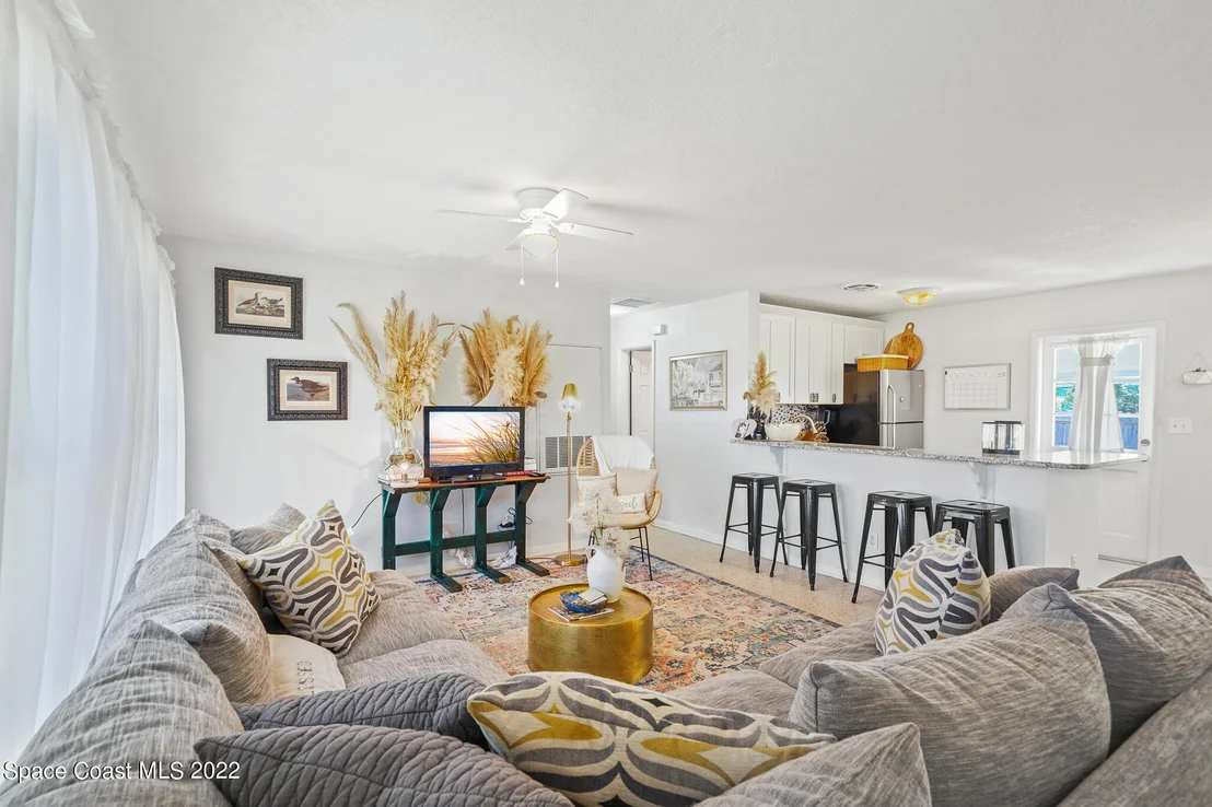 Photo of 700 Pelican Drive