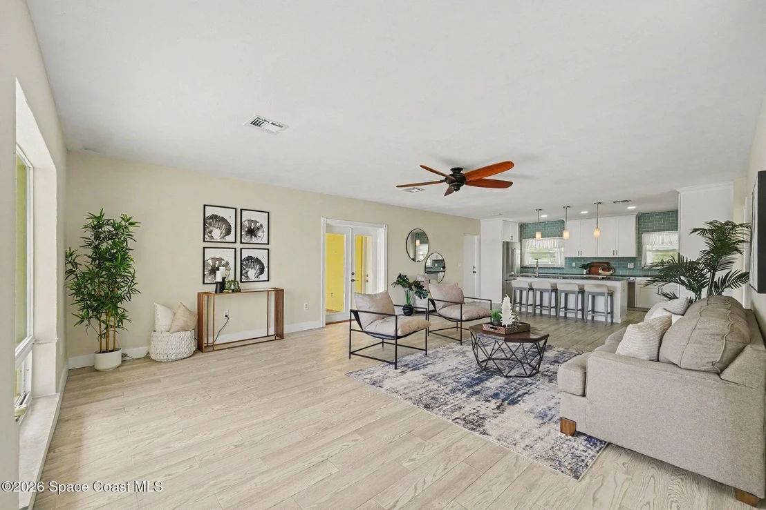 Photo of 1540 Bay Shore Drive