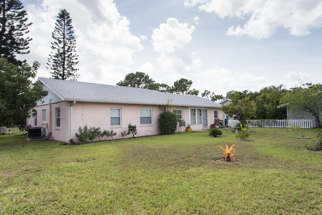 Photo of 558 Royal Palm Drive