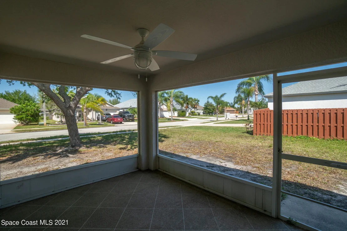 Photo of 1850 Sun Gazer Drive