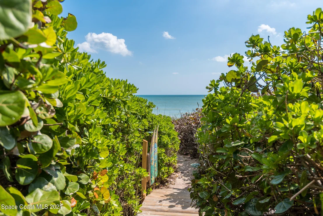 Photo of 9115 Highway A1a