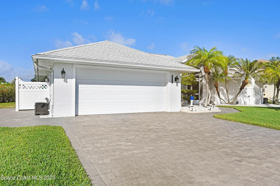 Photo of 2027 Thesy Drive