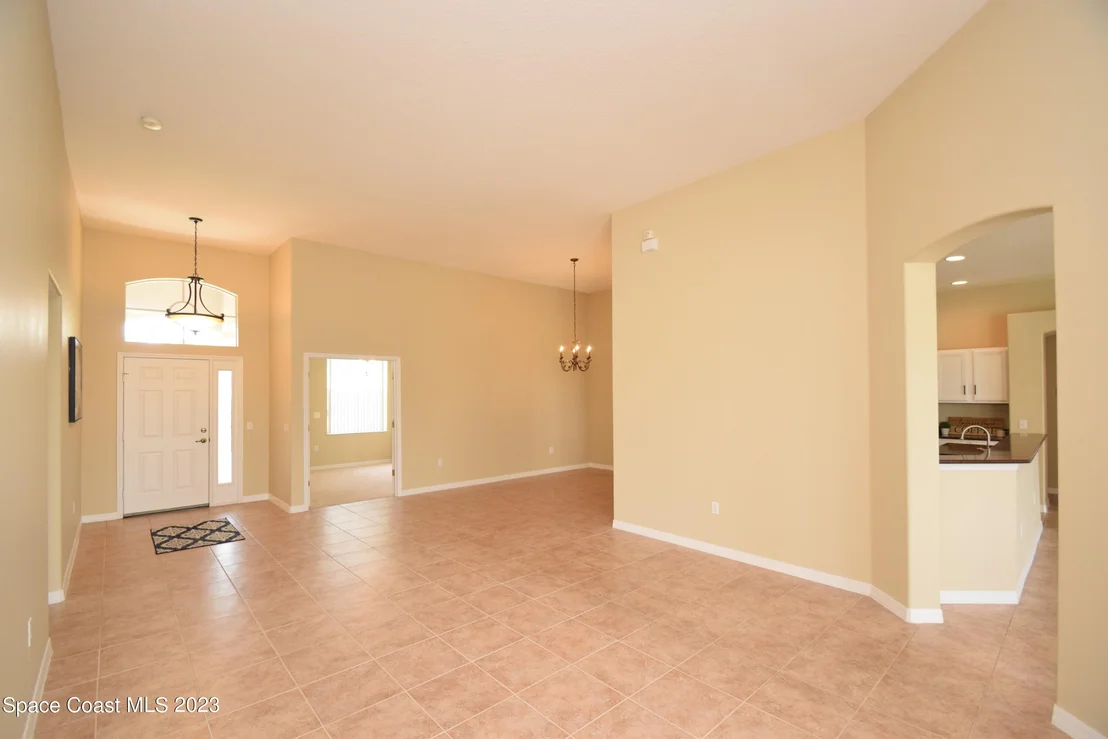 Photo of 2223 Woodfield Circle
