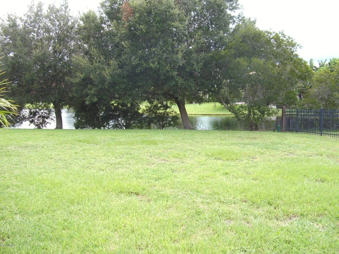 Photo of 544 Deerfield Drive