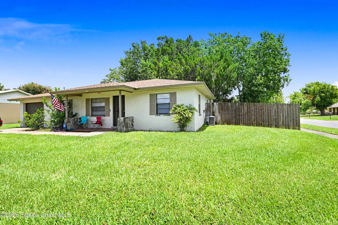 Photo of 2442 Dianne Drive