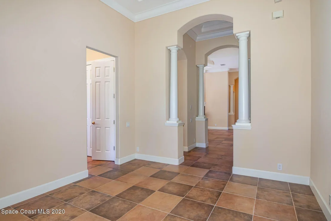 Photo of 4447 Reseda Way