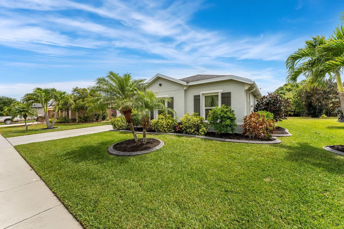 Photo of 256 Barbossa Drive