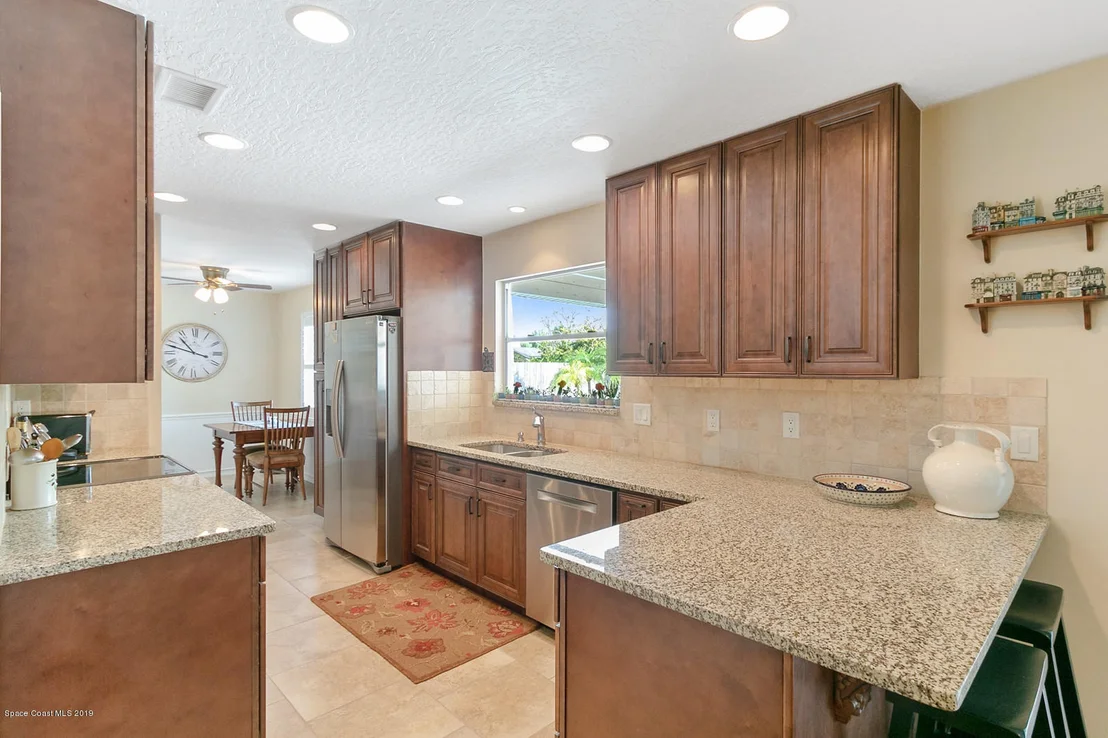 Photo of 140 Sand Dollar Road