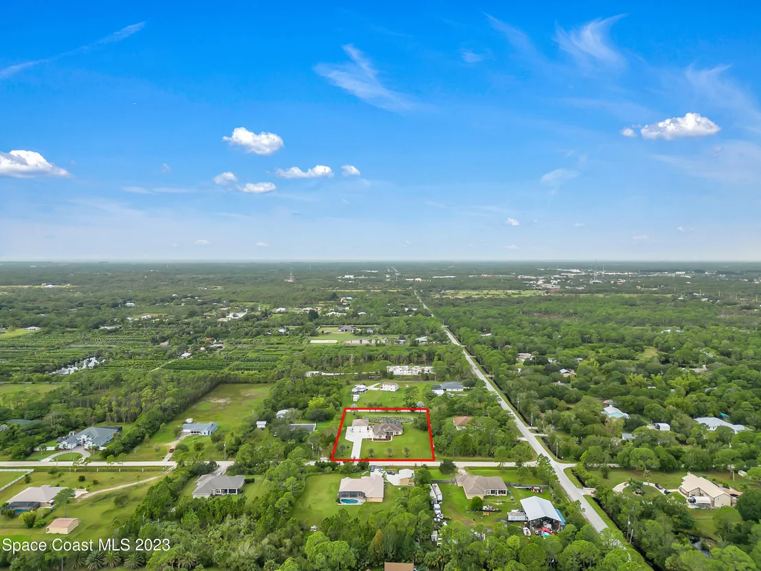 Photo of 2550 Waring Lane