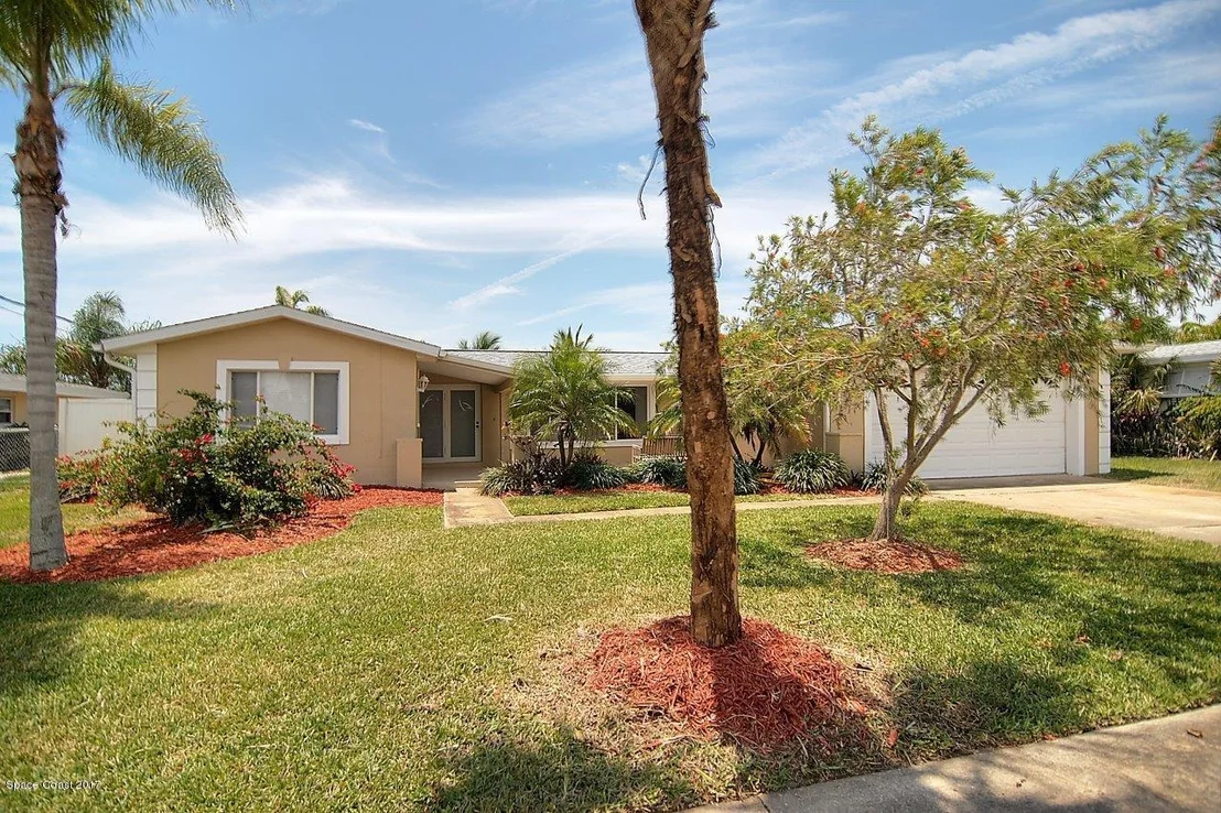 Photo of 446 Sandpiper Drive