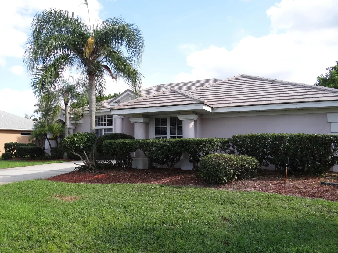 Photo of 215 Ivory Dr Drive
