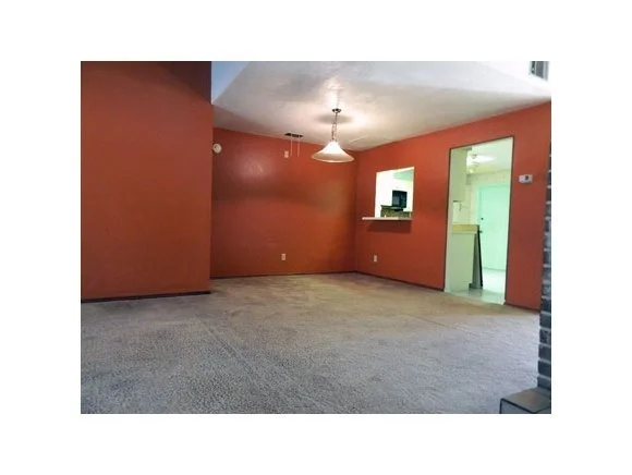 Photo of 1040 Fairlawn