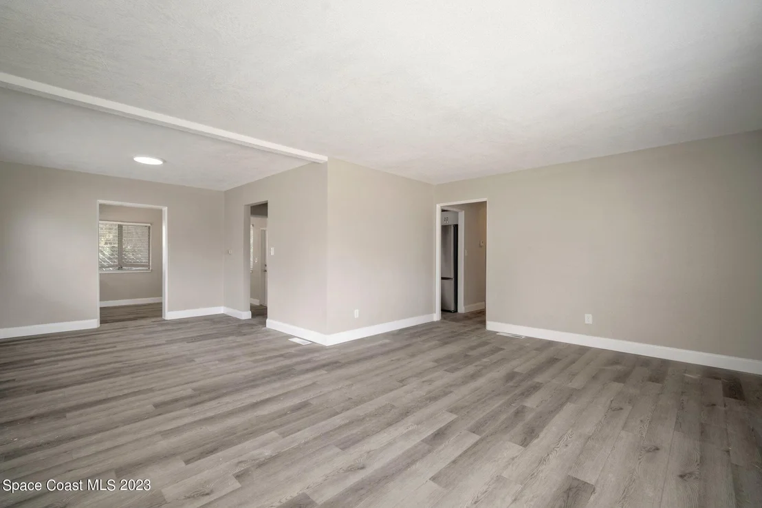 Photo of 1304 Foxboro Drive
