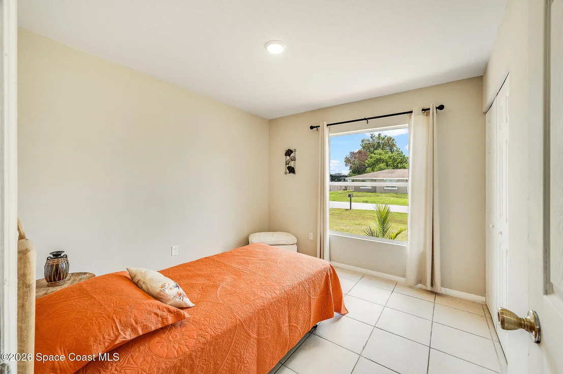 Photo of 730 Azure Avenue NE